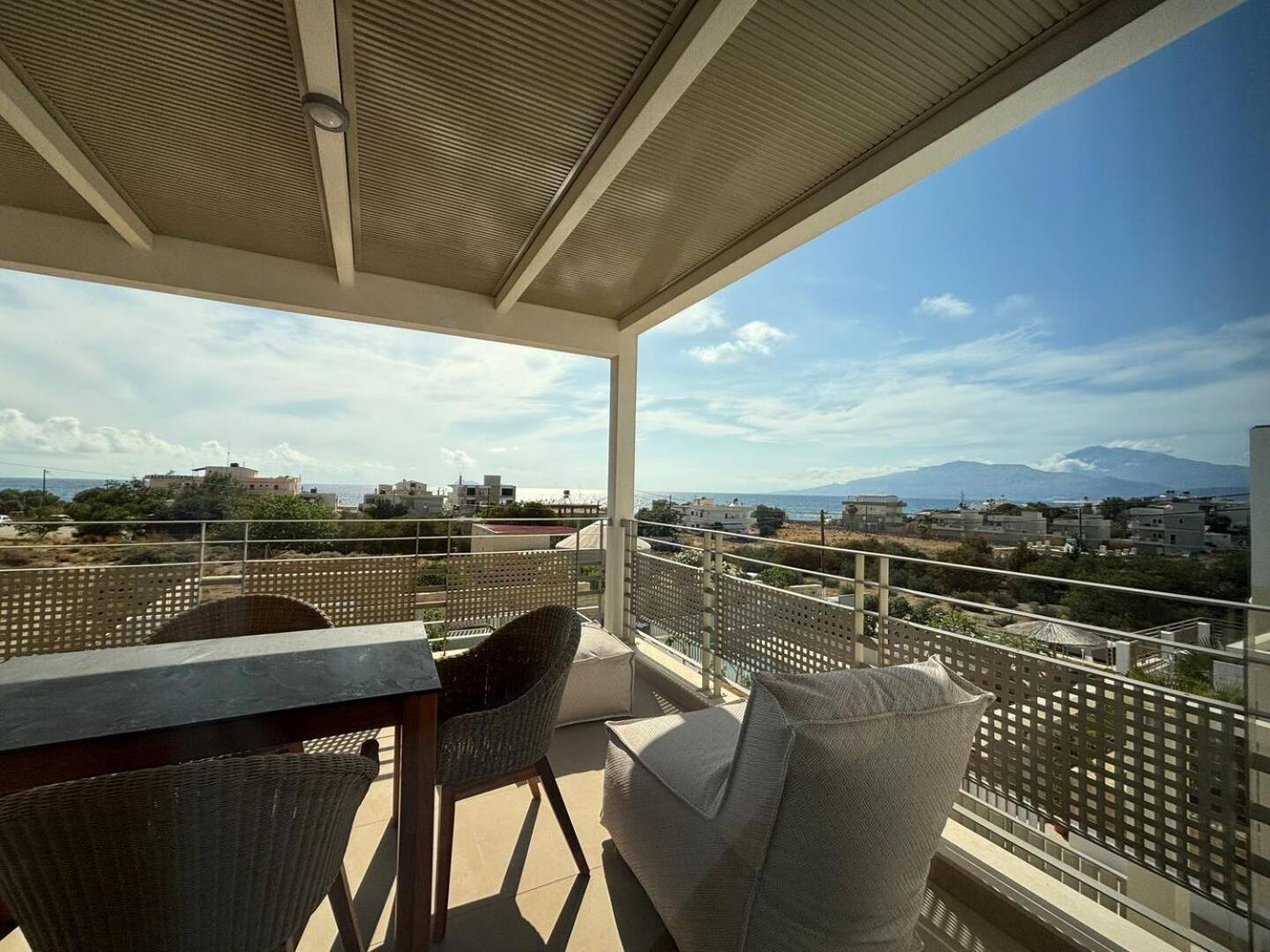 Ammokrinos Luxury Homes,150M From The Beach Kalamaki  Zewnętrze zdjęcie