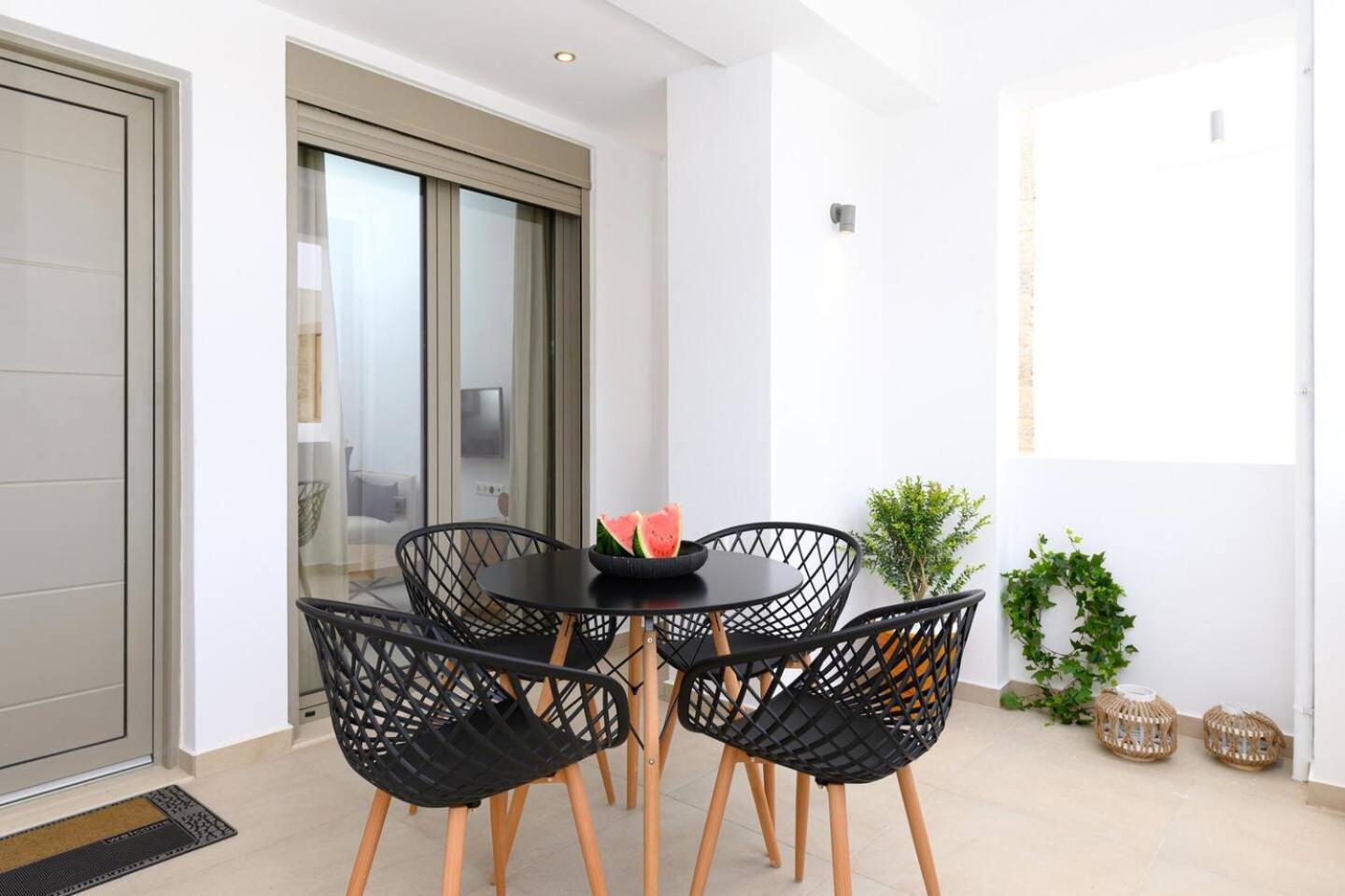 Ammokrinos Luxury Homes,150M From The Beach Kalamaki  Zewnętrze zdjęcie