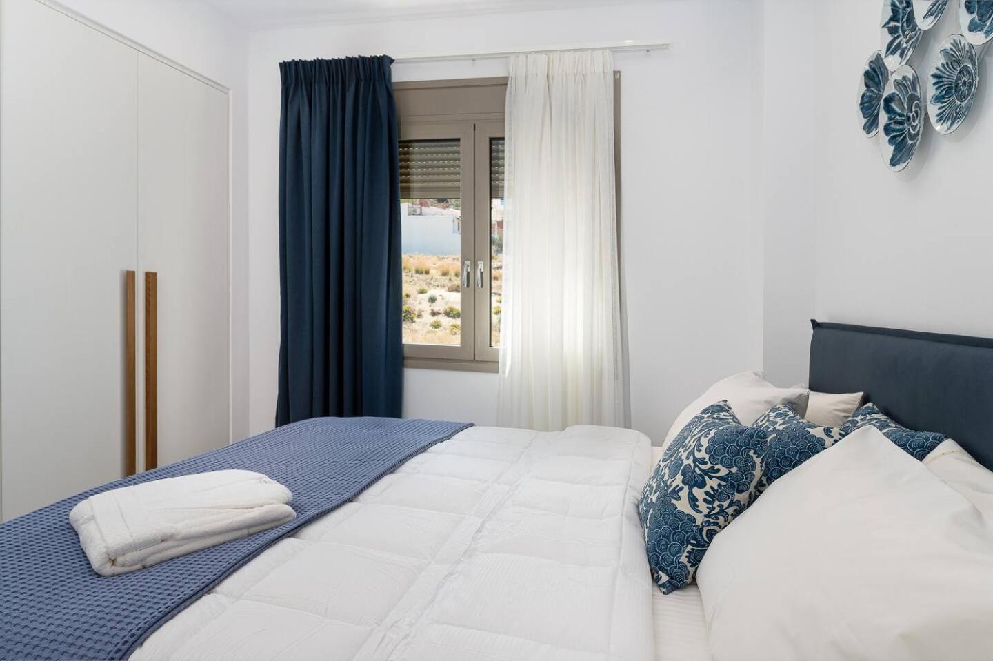 Ammokrinos Luxury Homes,150M From The Beach Kalamaki  Zewnętrze zdjęcie