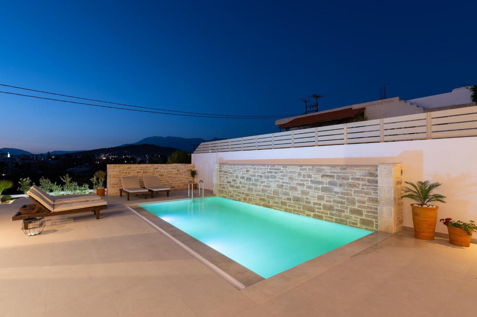 Ammokrinos Luxury Homes,150M From The Beach Kalamaki  Zewnętrze zdjęcie