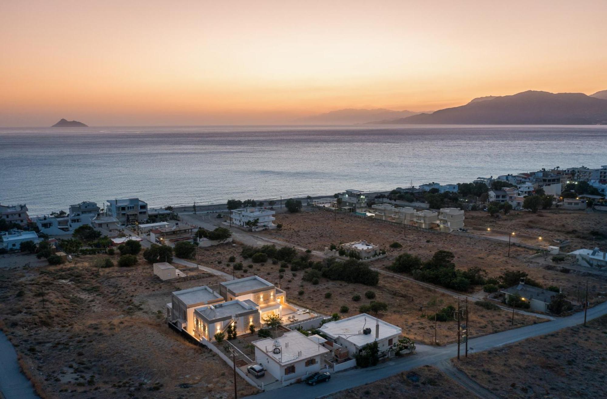 Ammokrinos Luxury Homes,150M From The Beach Kalamaki  Zewnętrze zdjęcie